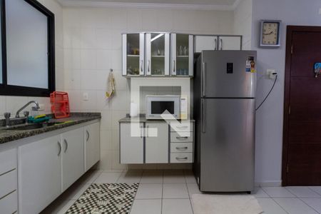 Apartamento para alugar com 246m², 4 quartos e 2 vagasDetalhe da cozinha