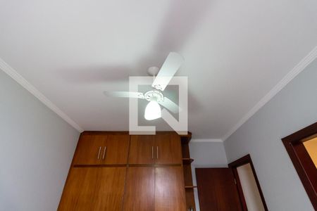 Apartamento para alugar com 246m², 4 quartos e 2 vagasDetalhe da demi-suíte 1