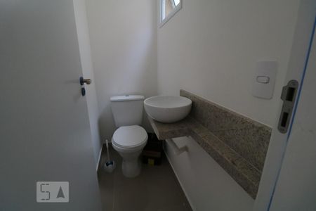 Lavabo de casa de condomínio à venda com 2 quartos, 108m² em Vila Polopoli, São Paulo