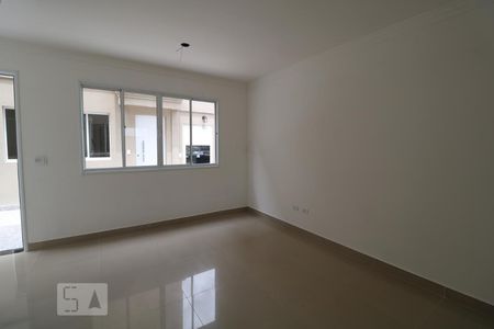 Sala de casa de condomínio à venda com 2 quartos, 108m² em Vila Polopoli, São Paulo