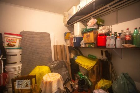 Casa à venda com 352m², 4 quartos e 7 vagasQuarto - edícula