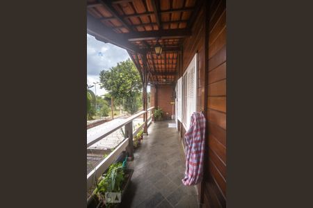 Casa à venda com 352m², 4 quartos e 7 vagasVaranda