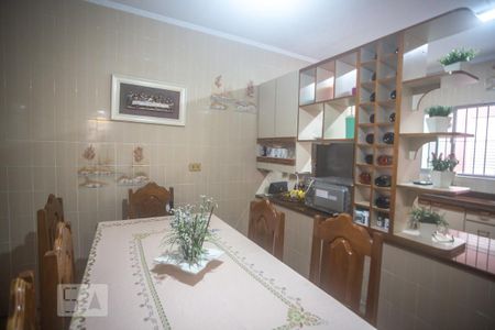 Casa à venda com 352m², 4 quartos e 7 vagasCozinha