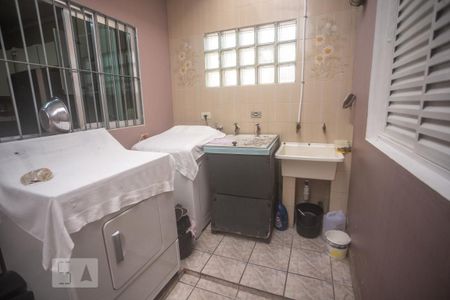 Casa à venda com 352m², 4 quartos e 7 vagasÁrea de serviço