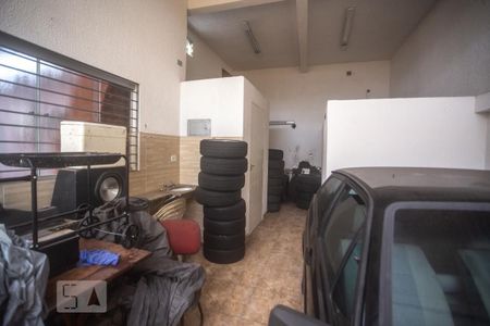 Casa à venda com 352m², 4 quartos e 7 vagasSalão