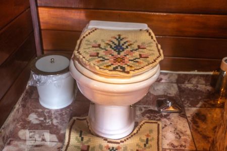 Casa à venda com 352m², 4 quartos e 7 vagasVaso