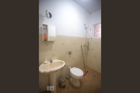 Casa à venda com 352m², 4 quartos e 7 vagasBanheiro - edícula