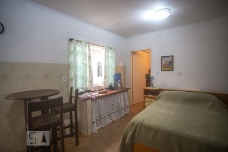 Casa à venda com 352m², 4 quartos e 7 vagasCozinha - edícula