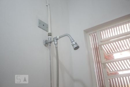 Casa à venda com 352m², 4 quartos e 7 vagasChuveiro