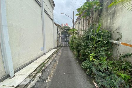 Casa de condomínio à venda com 98m², 3 quartos e 1 vagaEntrada