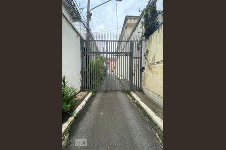 Casa de condomínio à venda com 98m², 3 quartos e 1 vagaEntrada