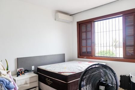 Casa à venda com 850m², 6 quartos e 5 vagas Casa à venda com 850m², 6 quartos e 5 vagasSemi-Suíte 2