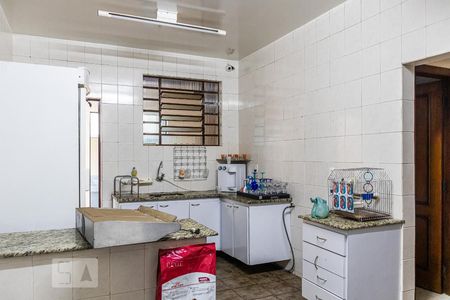 Casa à venda com 850m², 6 quartos e 5 vagas Casa à venda com 850m², 6 quartos e 5 vagasCozinha 2