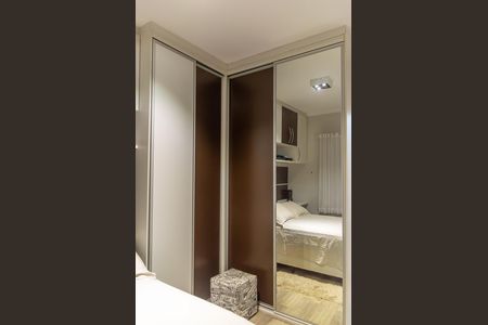 Apartamento para alugar com 70m², 2 quartos e 1 vaga Apartamento para alugar com 70m², 2 quartos e 1 vagaQuarto 1 - Armários