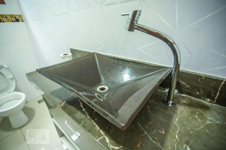 Casa à venda com 310m², 4 quartos e 4 vagasLavabo - Torneira