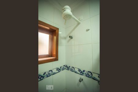 Casa à venda com 310m², 4 quartos e 4 vagasBanheiro Suíte - Chuveiro