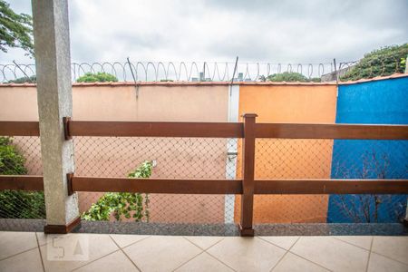 Casa à venda com 310m², 4 quartos e 4 vagasVaranda