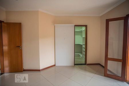 Casa à venda com 310m², 4 quartos e 4 vagasSuite 2