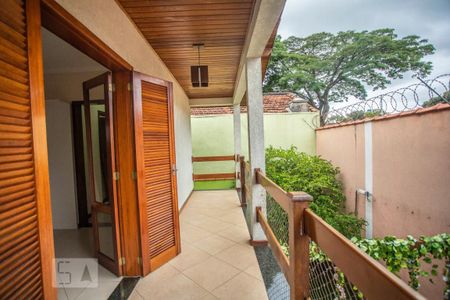 Casa à venda com 310m², 4 quartos e 4 vagasVaranda