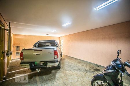 Casa à venda com 310m², 4 quartos e 4 vagasGaragem