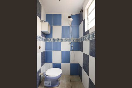 Casa à venda com 240m², 3 quartos e 1 vagaBanheiro 2