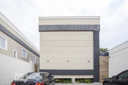 Apartamento para alugar com 60m², 2 quartos e 1 vaga Apartamento para alugar com 60m², 2 quartos e 1 vagaFachada