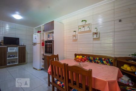 Casa à venda com 300m², 3 quartos e 2 vagasCozinha
