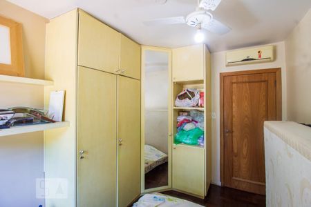 Casa à venda com 300m², 3 quartos e 2 vagasQuarto 1