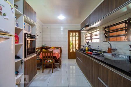 Casa à venda com 300m², 3 quartos e 2 vagasCozinha