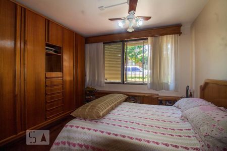 Casa à venda com 300m², 3 quartos e 2 vagasSuíte 1