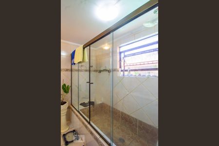 Casa à venda com 300m², 3 quartos e 2 vagasBanheiro da Suíte 1