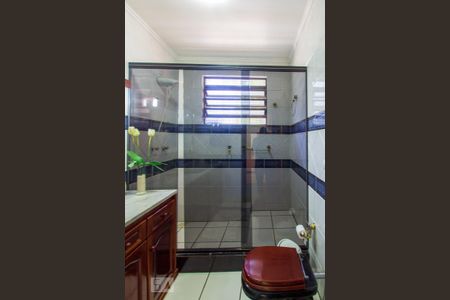 Casa à venda com 300m², 3 quartos e 2 vagasBanheiro