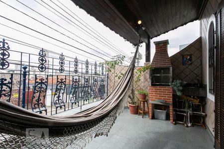 Varanda de casa à venda com 4 quartos, 150m² em Vila Carrao, São Paulo