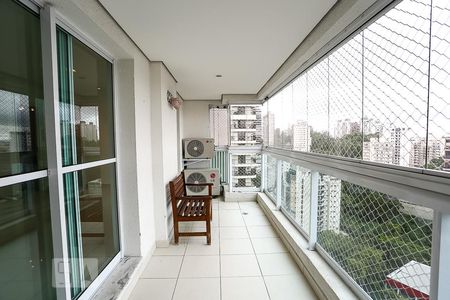 Varanda da Sala de apartamento para alugar com 3 quartos, 126m² em Vila Andrade, São Paulo