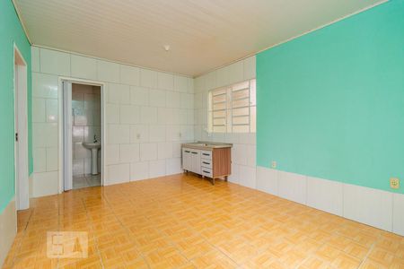 Sala de casa para alugar com 2 quartos, 70m² em Medianeira, Porto Alegre