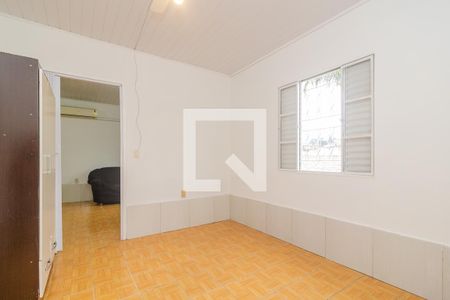 Quarto 1 de casa para alugar com 2 quartos, 60m² em Medianeira, Porto Alegre