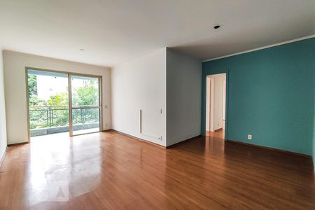Sala de apartamento à venda com 3 quartos, 100m² em Real Parque, São Paulo