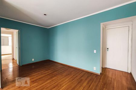 Sala de apartamento à venda com 3 quartos, 100m² em Real Parque, São Paulo