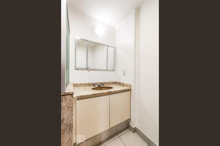 Apartamento para alugar com 100m², 3 quartos e 2 vagasBanheiro Social