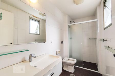 Apartamento para alugar com 100m², 3 quartos e 2 vagasBanheiro da Suíte