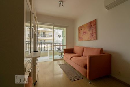 Sala de apartamento para alugar com 2 quartos, 77m² em Indianópolis, São Paulo