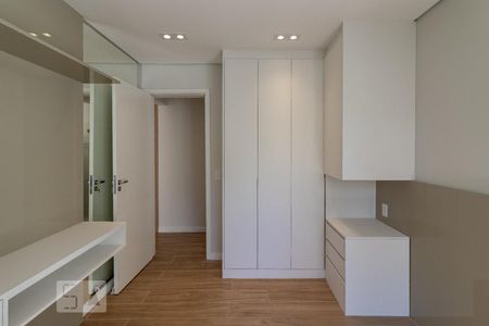 Quarto de apartamento para alugar com 1 quarto, 63m² em Indianópolis, São Paulo