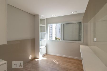 Quarto de apartamento para alugar com 1 quarto, 63m² em Indianópolis, São Paulo