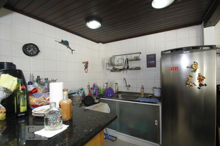 Casa à venda com 206m², 3 quartos e sem vagaCozinha