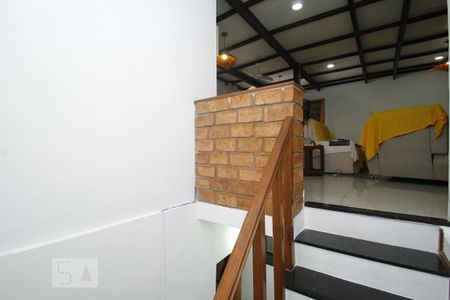 Casa à venda com 206m², 3 quartos e sem vagaEscada