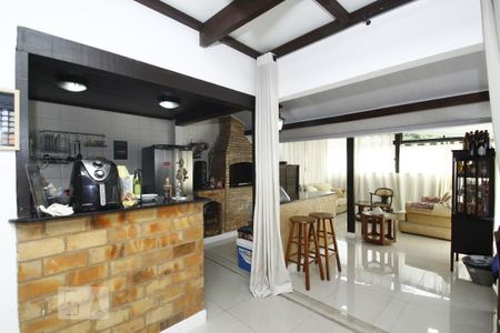 Casa à venda com 206m², 3 quartos e sem vagaSala/Terraço