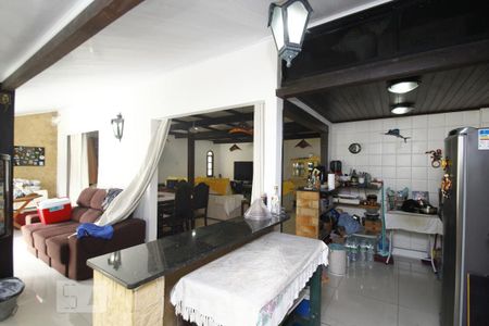 Casa à venda com 206m², 3 quartos e sem vagaChurrasqueira