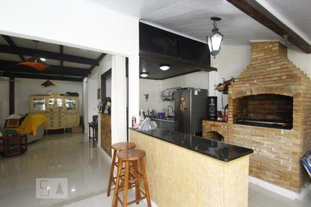 Casa à venda com 206m², 3 quartos e sem vagaChurrasqueira