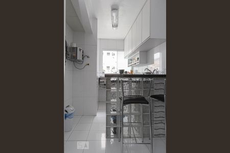 Apartamento à venda com 60m², 2 quartos e 1 vaga Apartamento à venda com 60m², 2 quartos e 1 vagaCozinha