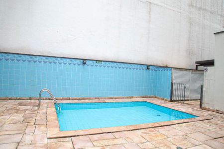 Apartamento à venda com 60m², 2 quartos e 1 vaga Apartamento à venda com 60m², 2 quartos e 1 vagaÁrea comum - Piscina